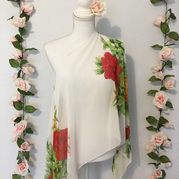 Swimsuit Poncho Cover up / Sheer Flowy Overshirt - Picture 6 of 8